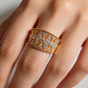 Bague de fiançailles personnalisée en or massif plaqué or 10K/14K avec diamant de laboratoire et zircon, style cluster, unisexe, pour anniversaire et fête - Product Image 5