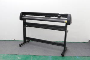 Baiyin 1350Mm Đồ Họa Máy <span class=keywords><strong>Plotter</strong></span> Cửa Sổ Tint Cutter Cho Vinyl & Thăng Hoa Độ Chính Xác Cao Cutter Cho Đồ Họa & Tác Phẩm Nghệ Thuật - Product Image 3