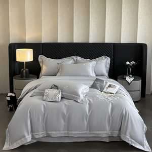 Catherine Series Bộ đồ giường cổ điển 4 món thêu tấm ga trải giường phẳng viền rộng thoáng khí với các góc tròn gấp đôi - Product Image 2