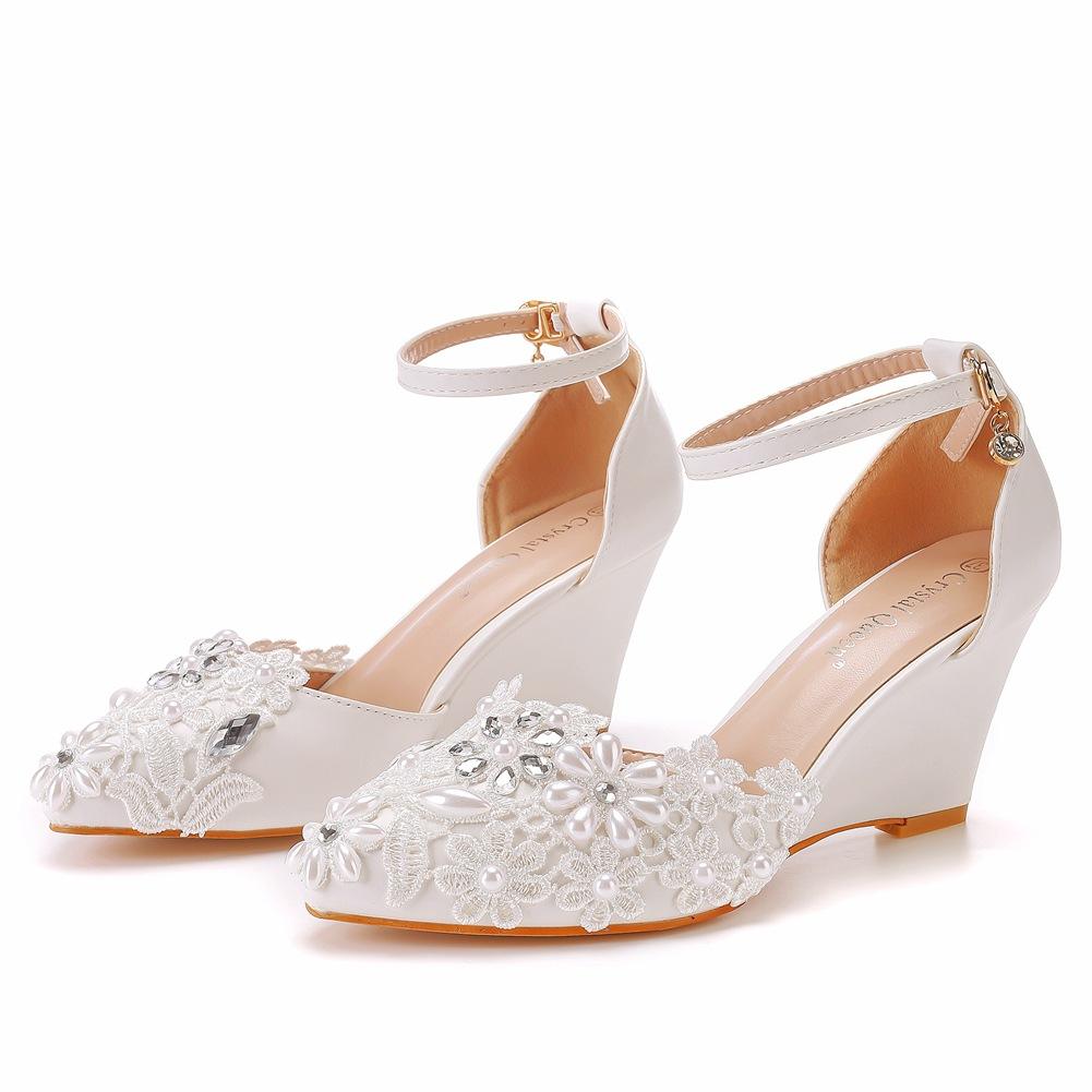 Elevate Your Party Look with These White Pearl Lace Shoes