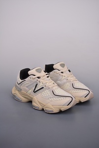 Calzado deportivo informal de lujo con textura de alta gama para hombre y mujer, modelo 9060, de primera calidad, diseño de marca de lujo. - Product Image 2