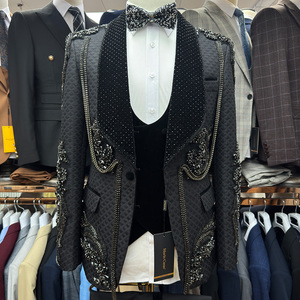 Tute da uomo 3 pezzi Slim Fit monopetto lusso smoking da sposa con strass per abbigliamento formale da sposo - Product Image 5