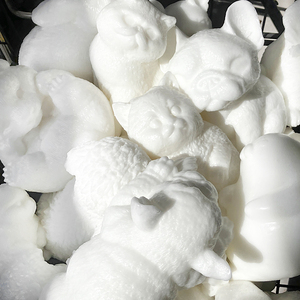 Jouet Squishy Embryon Blanc Biomimétique en TPR à Faire Soi-Même - Jouet à Presser Fait Main pour Soulager le Stress et Personnalisation - Product Image 2