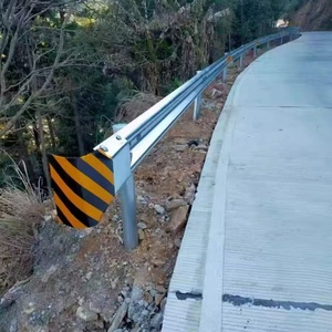 Barrera de Seguridad Ondulada, Divisor Central, Protección Anticollisiones, Equipo de Protección para Esquinas, Venta Directa de Fábrica - Product Image 5