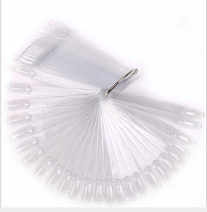 Tabla de Muestras de Color de Uñas Francesas de Plástico con Anillo Metálico para Práctica de Aplicación en Dedos - Product Image 5
