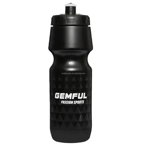 Garrafas de água esportivas para apertar, fabricante de garrafas de água para bicicletas de 750ml, material PP5, tampa de puxar para atividades internas e externas