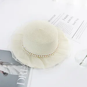 Unique Elegant Summer Outdoor Sunshade Beach Pearl Accessories Hats With Pure White Laze Short Brim 6cm Straw FlatTop Hat