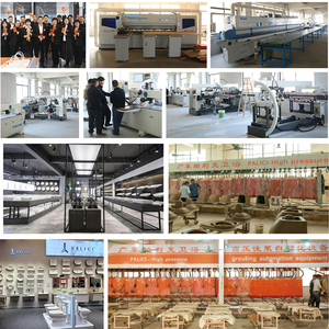 WC in Ceramica con Finitura Effetto Marmo, Toilette Sospesa con Scarico a Tornado, Montaggio a Parete - Product Image 5