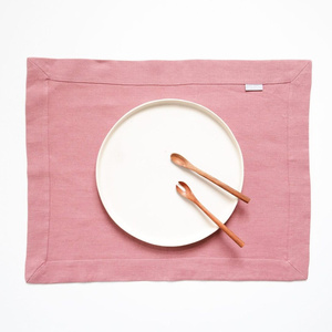 Manteles Individuales de Lino Resistente para Organizadores de Conferencias con Borde Cosido a la Pliegue en Servicios de Catering - Product Image 1