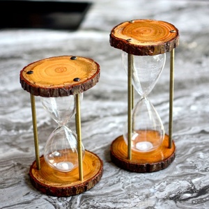 Sablier artisanal en forme <span class=keywords><strong>de</strong></span> souche d'arbre, rempli <span class=keywords><strong>de</strong></span> sable du désert, <span class=keywords><strong>pour</strong></span> le tourisme et les voyages - Product Image 5