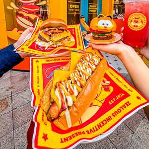 กระดาษห่อเบอร์เกอร์กันน้ำมัน พิมพ์โลโก้ได้ ปลอดภัยสำหรับอาหาร เหมาะสำหรับบริการเดลิเวอรี่และซื้อกลับบ้าน - Product Image 1