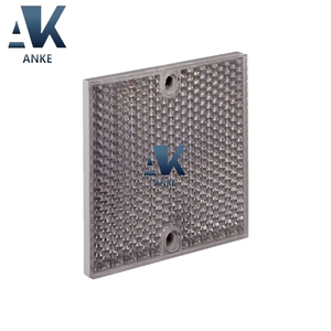 Réflecteurs Sick PL80A en PMMA/ABS, fixation par vis, 84x84mm - Product Image 1