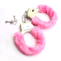 Menottes en peluche sexy avec fourrure pour jeux BDSM, nouveauté fétichiste, menottes roses en fourrure pour hommes