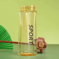 Bouteille d'eau de sport en plastique réutilisable écologique de 750 ml avec paille, anti-fuite, pour l'extérieur