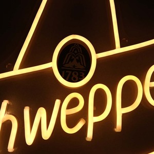 ป้ายไฟนีออนโซดาชเวปเปส คุณภาพสูง แบบกำหนดเอง ไฟนีออน LED นุ่มนวล ขายส่งไฟ LED - Product Image 3