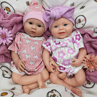 Poupée Reborn en Silicone Faite à la Main, 18 Pouces, Caractéristiques Faciales Uniques, Poupées de Collection, Cadeau Idéal pour Anniversaire et Fêtes des Enfants, Douce et Jouable