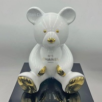 Ours en peluche moderne créatif en résine Sculpture seau à peinture haute qualité décoration de la maison personnage de dessin animé Pop Art Statues de luxe