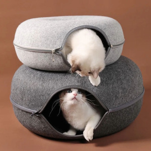 Casa para Gatos en Forma de Donut y Cama Túnel, Diseño Moderno de Fieltro para que los Gatos se Escondan, Interactivo para Interiores en Verano - Product Image 6