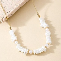 Collier en perles de coquillage irrégulières de style européen et américain pour femme, chaîne de clavicule bohème pour les vacances à la plage