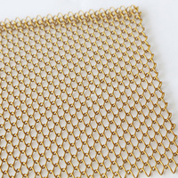 Rideau en maille métallique enroulée, draperie métallique enroulée pour la décoration des restaurants