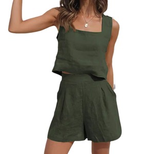 Ensemble débardeur et short pour femme, col carré, tenue décontractée streetwear, logo par transfert thermique, marque privée - Product Image 2