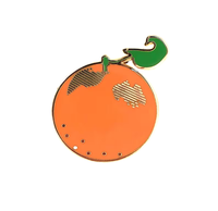 En gros, Broche en émail dur personnalisée, mignonne, orange, en forme de fruit (agrumes), plaquée or, style dessin animé, cadeau, objet de collection, souvenir