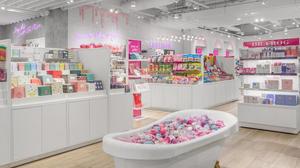 Cartoleria negozio vetrine | Ripiani in legno per i libri | Cancelleria negozio di interior design - Product Image 6