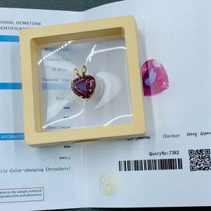 Collar de Oro Sólido de 18K y 14K con Corazón para Mujer, Gema de Alejandrita con Corte Corazón de 15 Quilates, Estilo Clásico para Boda - Product Image 5