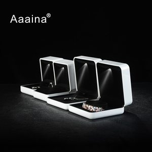 Bracelet Luxury Gift Earring Jewelry <strong>Box</strong> <strong>White</strong> Ring <strong>Jewellery</strong> Boxes With Light - Product Image 3