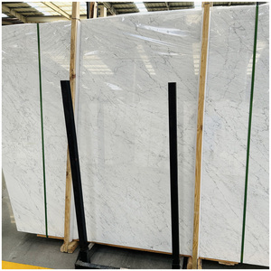 Dalles de marbre <span class=keywords><strong>blanc</strong></span> Bianco Carrara 100% naturel d'Italie pour revêtements de sol intérieurs, escaliers et plans de toilettes. - Product Image 6