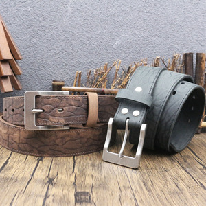 Sabuk Kulit Sapi Full Grain Pria, Tali Kulit Kasar Bertekstur Retak Vintage, Sabuk Pinggang Logam Persegi Matte - Product Image 3