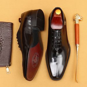 Chaussures habillées en cuir verni de style britannique pour hommes, style formel et professionnel, doublure en cuir de vachette véritable, Oxford monobloc - Product Image 2
