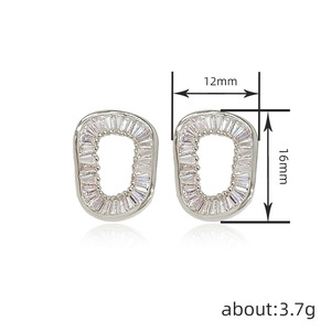 Orecchini a Perno Geometrici Irregolari per Donne, Accessori Eleganti e Minimalisti per Uso Quotidiano - Product Image 4