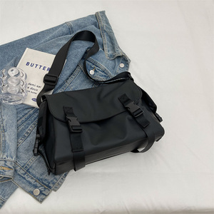 Nouveau sac messager unisexe vintage en tissu Oxford, bandoulière, imperméable, léger et durable pour l'été avec fermeture à rabat - Product Image 2