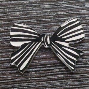 Phim Hoạt Hình Acrylic Trâm Pin Clover Hướng Dương Huy Hiệu Phụ Kiện Cho Túi Hat Quần Áo Điện Thoại Trang Trí Nội Thất - Product Image 4