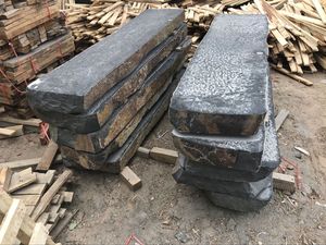 Banc de jardin robuste personnalisé avec dossier en pierre de basalte polie, bancs en pierre naturelle pour la décoration de jardin et de villa - Product Image 2