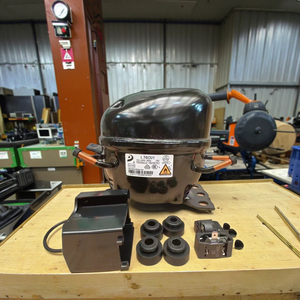 原装恩布拉康 EMT2121U EMT2125U EMT2134U 3140U R290a 冰箱压缩机 中国 - Product Image 2