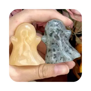 Atacado escultura em pedra de cura em pedra de cristal misturado natural fantasma artesanato para decoração de presente de Halloween