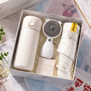 โปรโมชั่นใหม่มาแรง ชุดของขวัญสุดหรู กระติกน้ำสุญญากาศสแตนเลส 500 มล. พร้อมพัดลมขนาดเล็กและร่ม สำหรับวันพ่อและวันอีสเตอร์ - Product Image 4