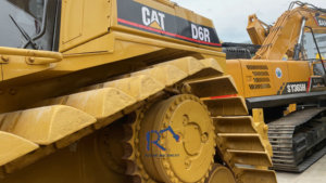 Pompe de boîte de vitesses et moteur d'origine Caterpillar CAT D6R pour bulldozer sur chenilles - Modèle 2024, excellent état, garantie 1 an - Product Image 4