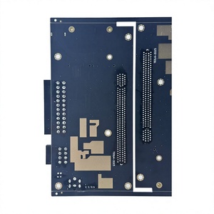 Carte de circuit imprimé multicouche avec masque de soudure bleu, connecteurs et trous de montage - Product Image 1