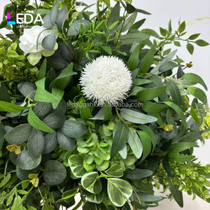 Bola de Vegetación Artificial de Seda Suave Hecha a Mano LEDA de 50 cm, Centro de Mesa para Bodas, Decoración para el Día de San Valentín y Eventos - Product Image 2