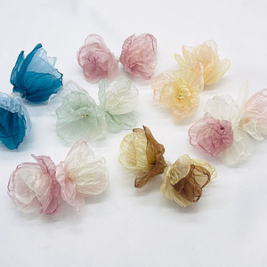 Fleur en organza à <span class=keywords><strong>double</strong></span> tête, couleur contrastée, en <span class=keywords><strong>gaze</strong></span>, avec bord brûlé à la main, résistante à l'<span class=keywords><strong>eau</strong></span>, brodée, 4,5 cm x 9 cm, accessoires - Product Image 2