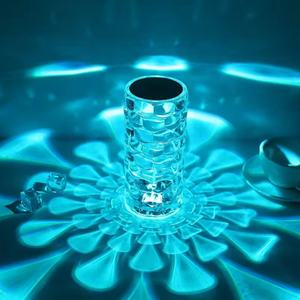 โคมไฟ LED รูปดอกกุหลาบ ลดราคาพิเศษ แบบ USB ปรับความสว่างได้ ควบคุมด้วยระบบสัมผัส โคมไฟคริสตัลตั้งโต๊ะ - Product Image 6