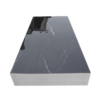 Feuille de marbre PVC à revêtement UV Panneau mural d'intérieur alternatif en marbre à haute brillance pour salle de bain