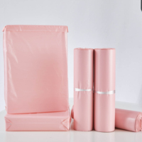 Sacs d'expédition en polyéthylène écologiques imperméables rose pastel avec finition givrée, logo personnalisé imprimé, enveloppe en plastique polyéthylène
