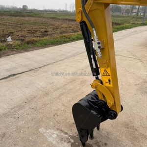 รถขุดขนาดเล็ก CAT302 CR 2.2T ของแท้จากญี่ปุ่น 100% พร้อมเครื่องยนต์ C1.1 สำหรับงานในพื้นที่จำกัดและงานในเมือง สามารถปรับแต่งได้ตามความต้องการ - Product Image 2