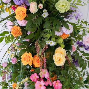 Arche de fleurs artificielles durable et très rentable pour une utilisation multi-scènes, décoration de mariage et d'événements commerciaux - Product Image 3