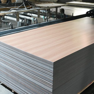 Paneles de Fibra de Carbono y Cristal con Chapa de Madera de Bambú Coextruida 1220x2440mm para Decoración de Paredes de Dormitorio - Product Image 5
