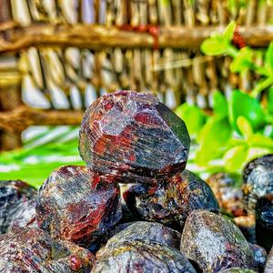 Venta al por Mayor de Piedras Preciosas Naturales de Granate, Gemas Sueltas para Joyería, Decoración del Hogar y Regalos - Product Image 5